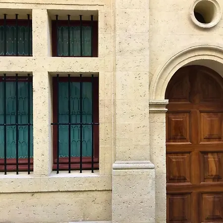 Maison de Roche - Uzès Centre historique La Fenestrelle Extérieur photo